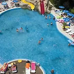 Helios Hotel
