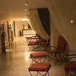 Helios 酒店 4*