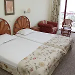 Helios Hotel 4*