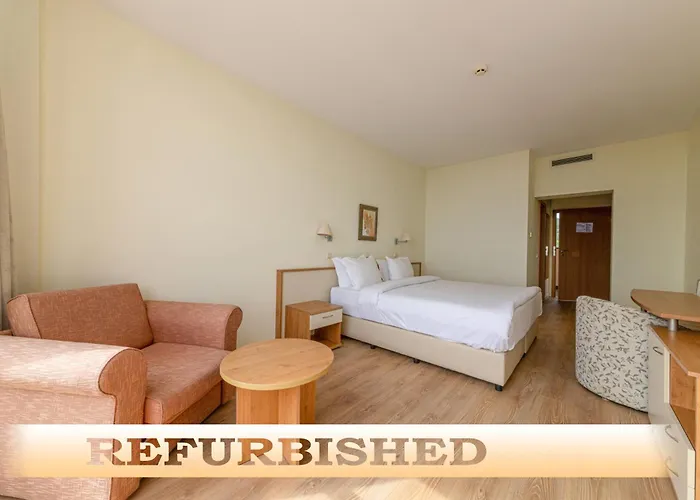 Helios 4* Βάρνα